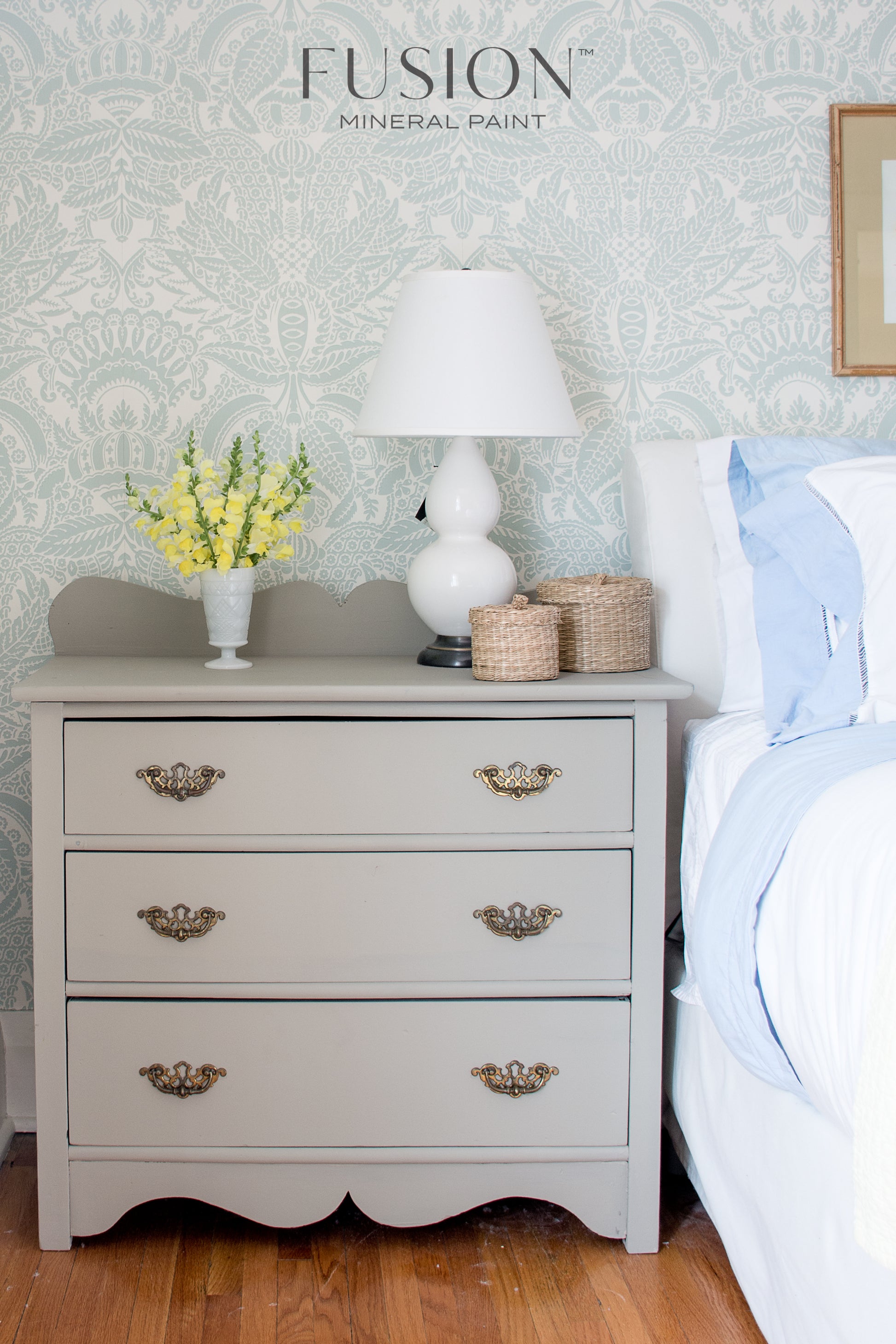 Fusion Mineral Paint | Linen Prairie Revival Fusion Mineral Paint | Linen Prairie Revival