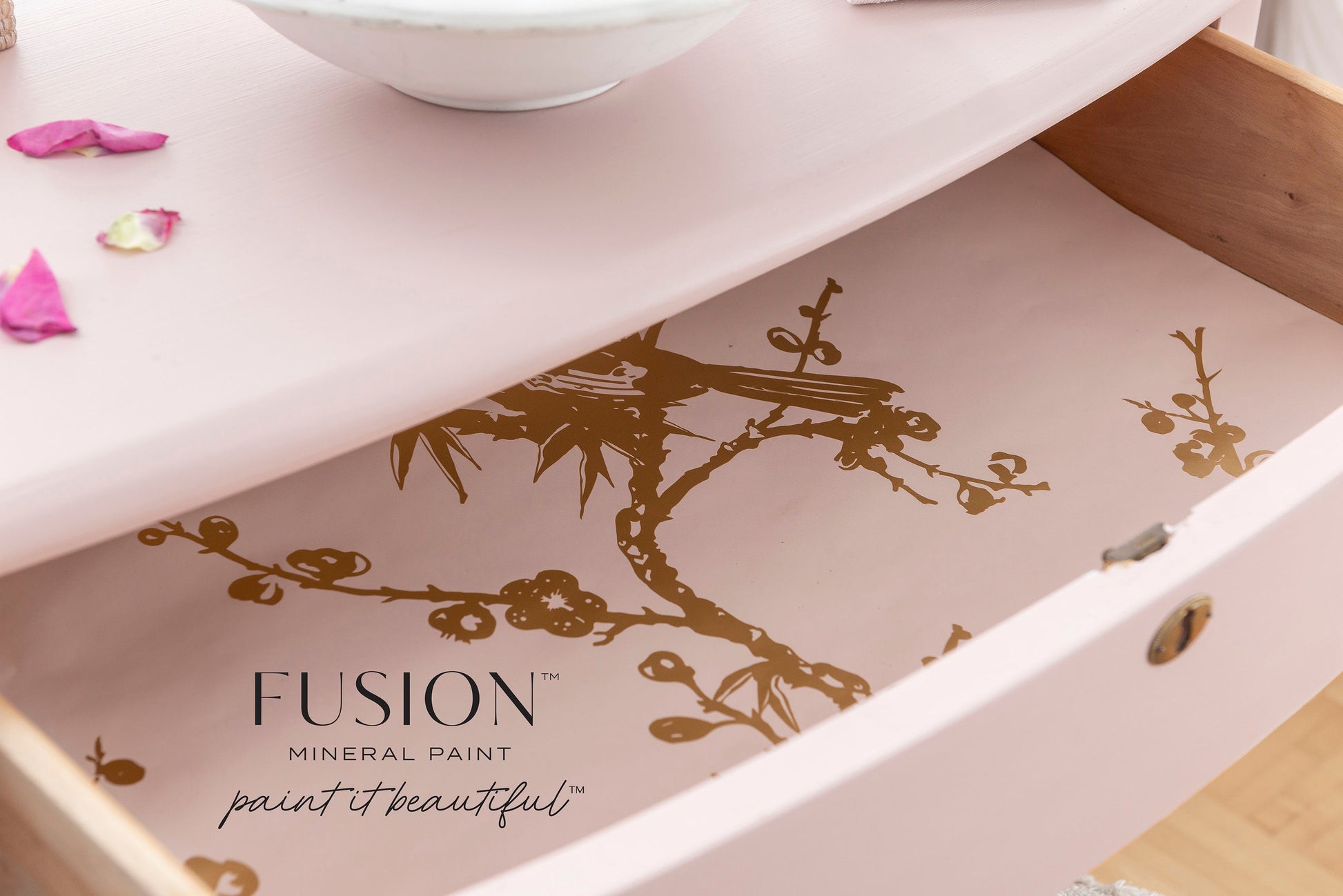 Fusion™ Mineral Paint﻿ | Rose Water - Prairie Revival