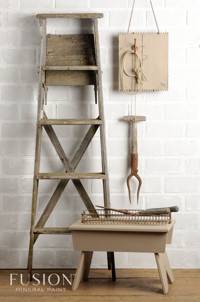 Fusion™ Mineral Paint﻿ | Algonquin - Prairie Revival