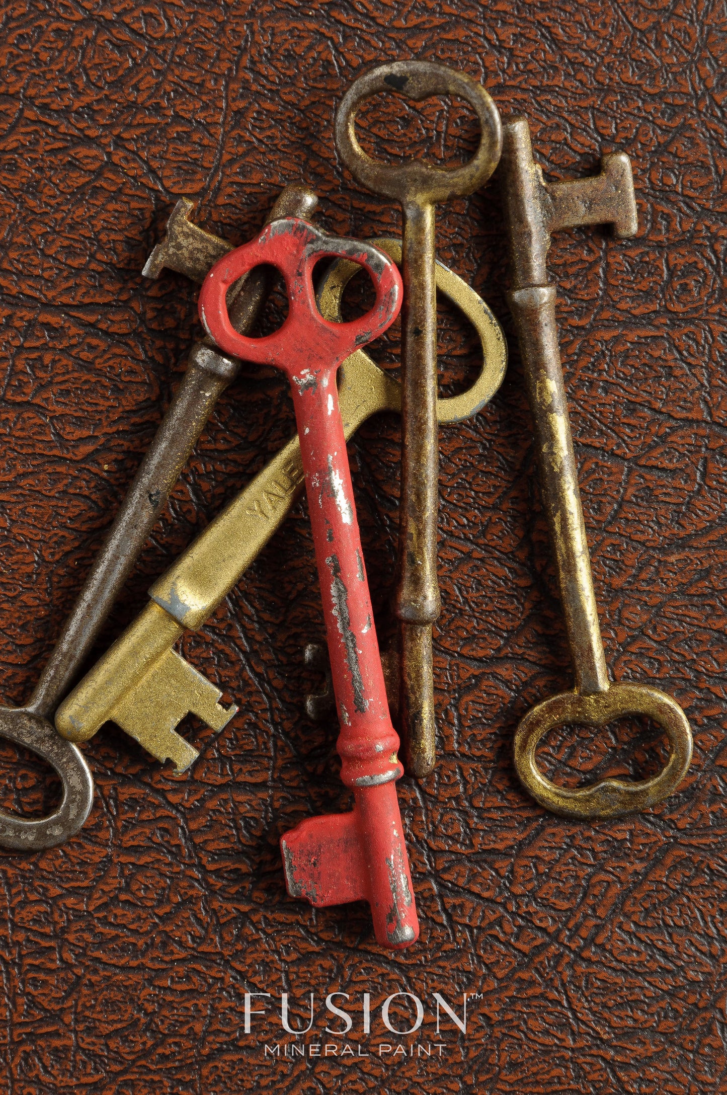 Fusion™ Mineral Paint﻿ | Fort York Red - Prairie Revival